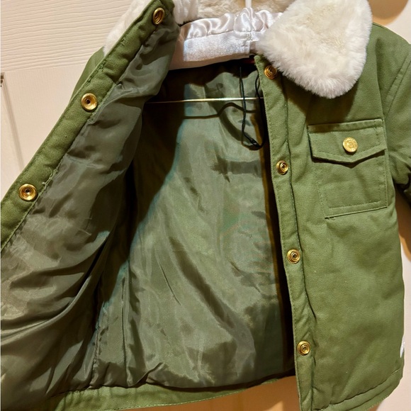 7 For All Mankind Olive Green Coat with Faux Fur Collar. Size 3T. Like New! - Picture 3 of 7